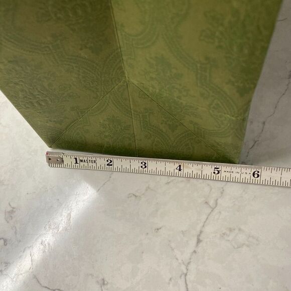 Gucci Green Signature Ornate Damask Embossed Paper Boutique Shopping Bag - Picture 6 of 6